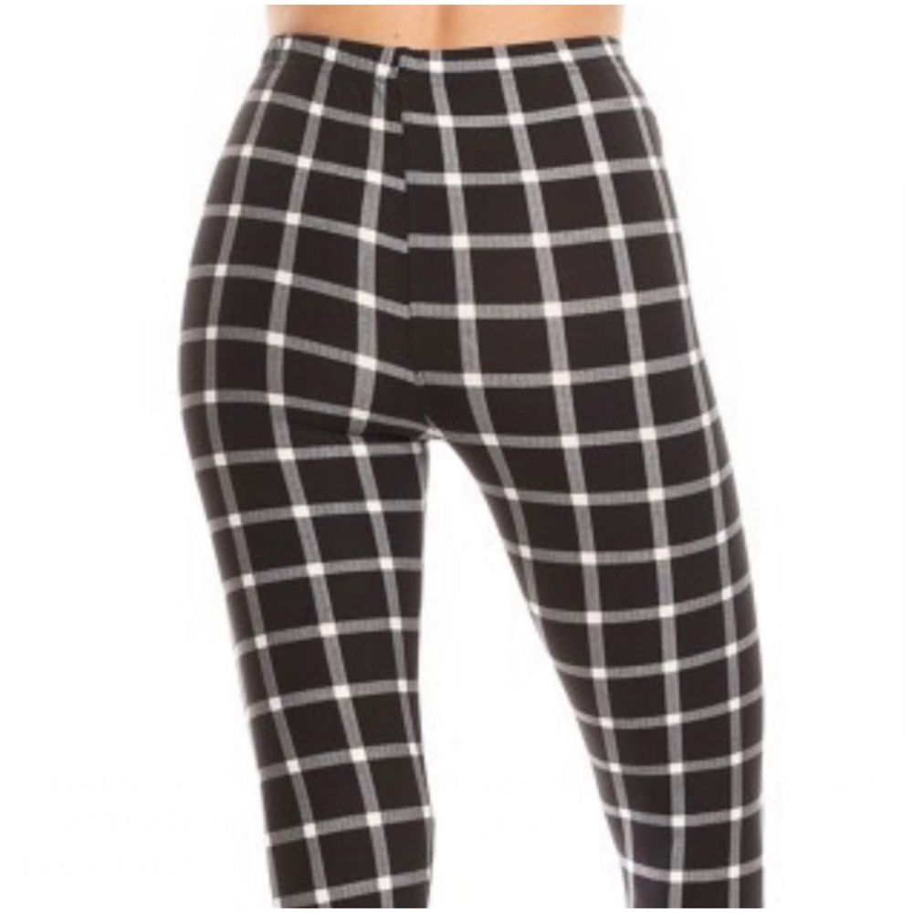 Buttery Soft Women's Ultra Stretchy Must Have Holiday Leggings - Picture 3 of 3